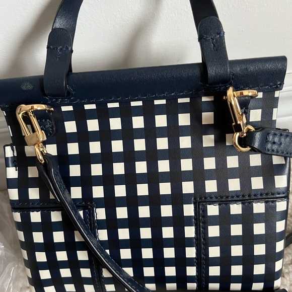 T satchel bag - Picture 2 of 3